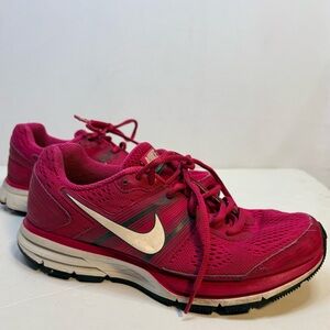 Nike Women's Air Zoom Pegasus 29 Hot Pink Athletic Running Shoes size 8.5